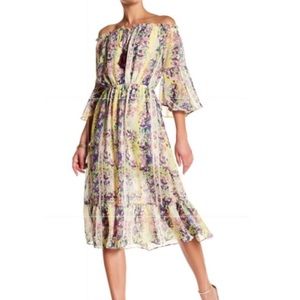 🇺🇸🌺 Beautiful Floral Dress